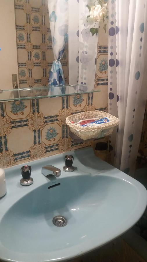 Habitacion Cookie En Chamberi Мадрид Стая снимка